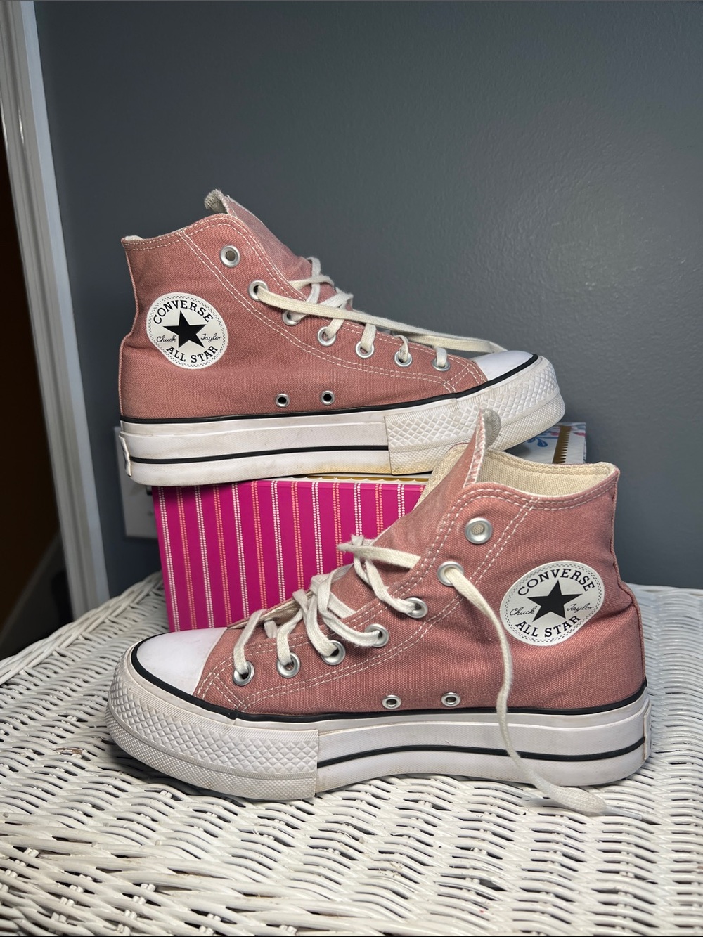 Converse Chuck Taylor Sneaker
